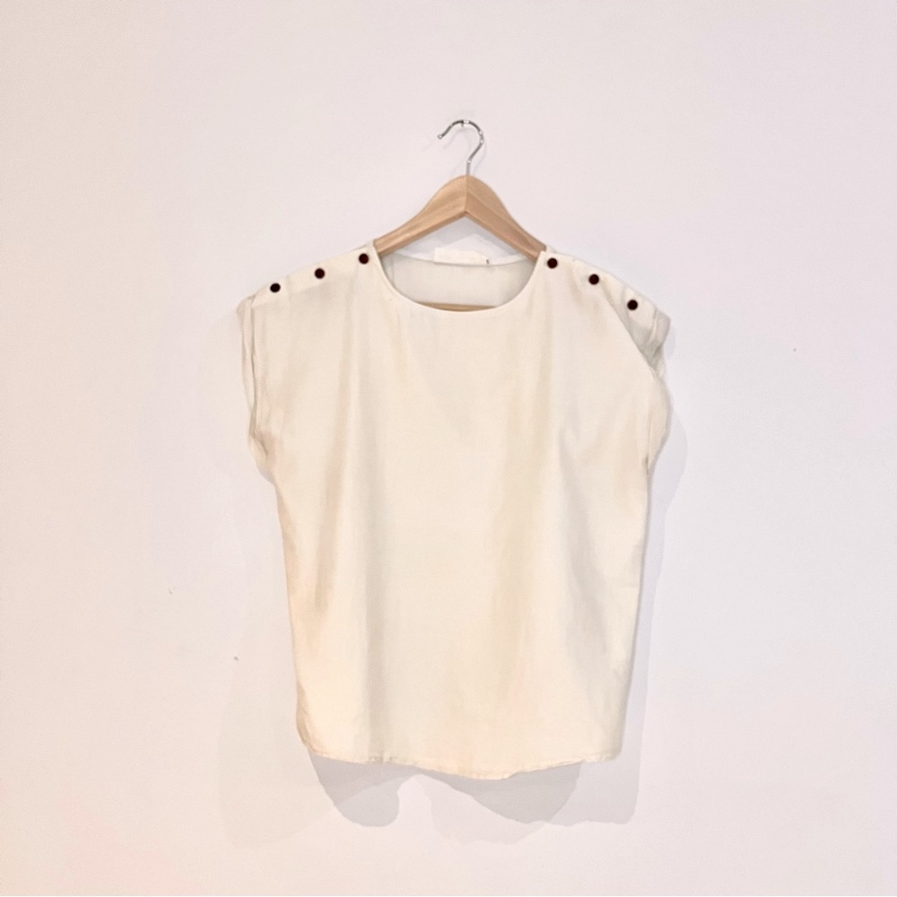 Atelier b. silk sweater made in montreal canada, cream color.